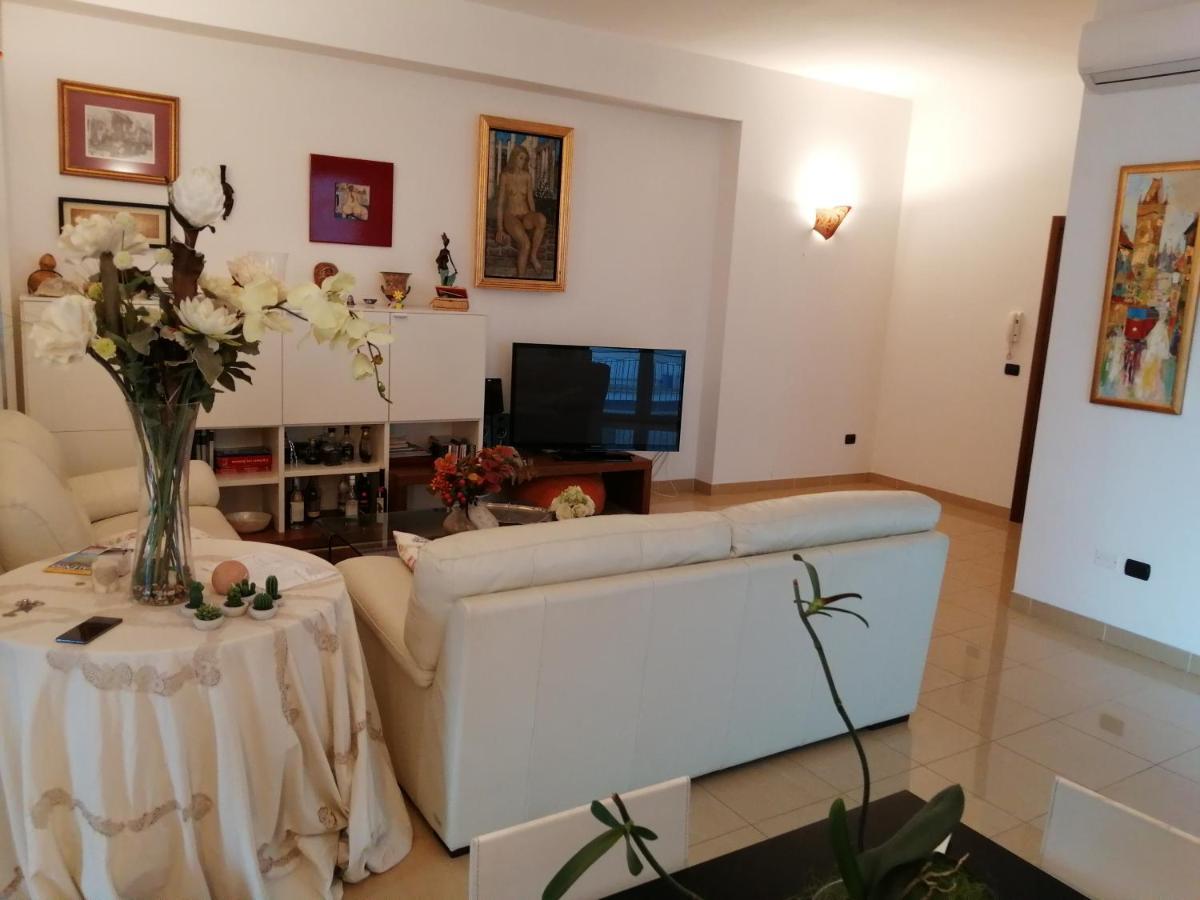 莱切Casa Lauretta - Terrazza - Garage Wifi E Bici Gratuite别墅 外观 照片